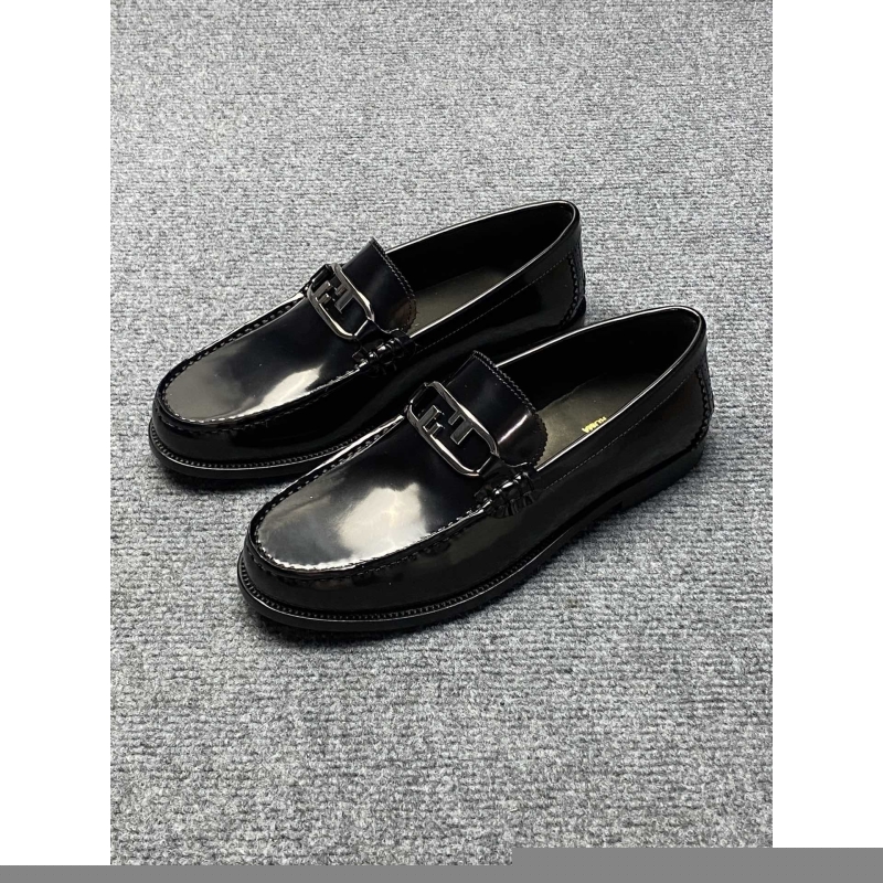 F**di leather shoes